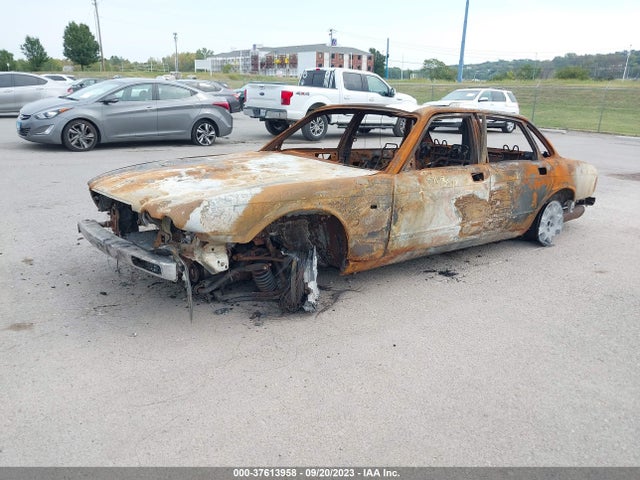 2001 JAGUAR XJ SAJDA14C71LF39051 Photo 1