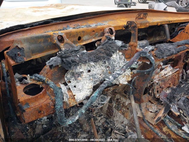 2001 JAGUAR XJ SAJDA14C71LF39051 Photo 6