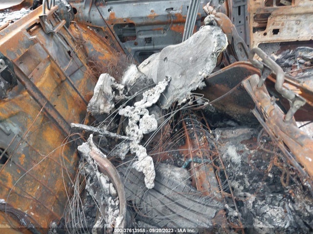 2001 JAGUAR XJ SAJDA14C71LF39051 Photo 7