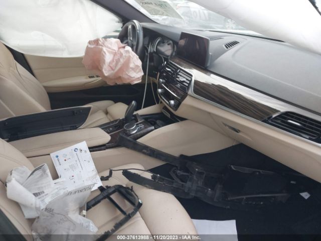 WBAJA7C5XKWW24354 BMW 5 Series 530i Xdrive