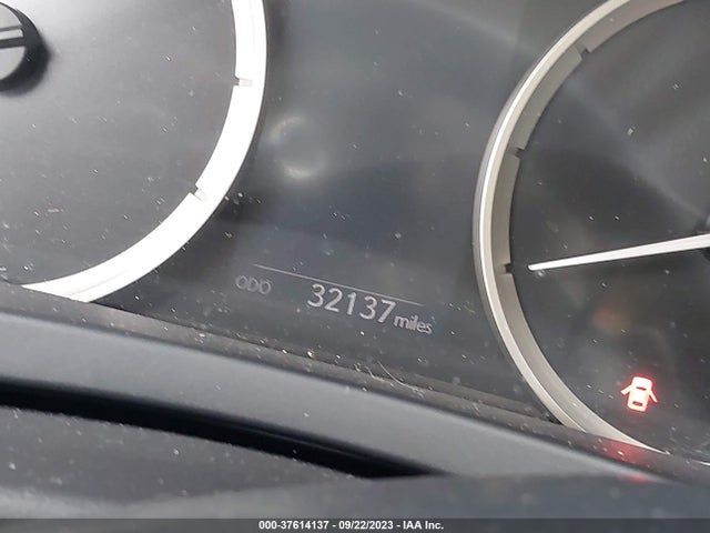 Продажа на аукционе авто 2016 Lexus Is 300, vin: JTHCM1D21G5009224, номер лота: 37614137