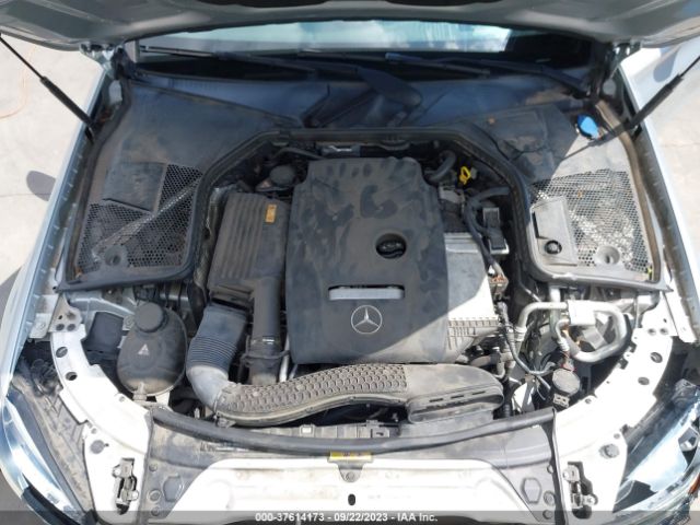 55SWF4JB9HU196337 Mercedes-Benz C 300 Sport/luxury/