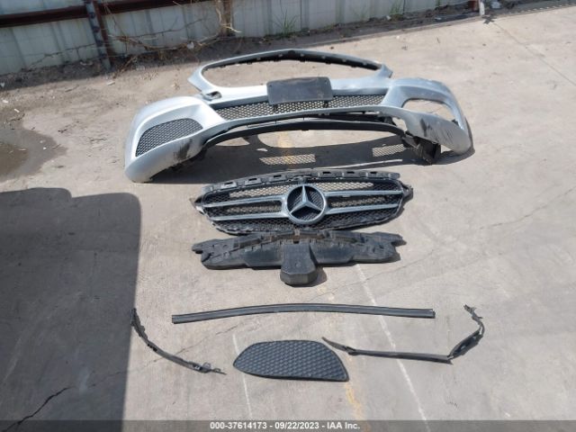 55SWF4JB9HU196337 Mercedes-Benz C 300 Sport/luxury/