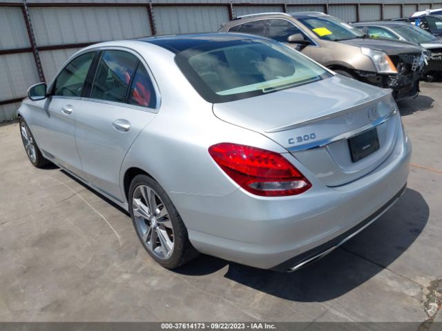 55SWF4JB9HU196337 Mercedes-Benz C 300 Sport/luxury/