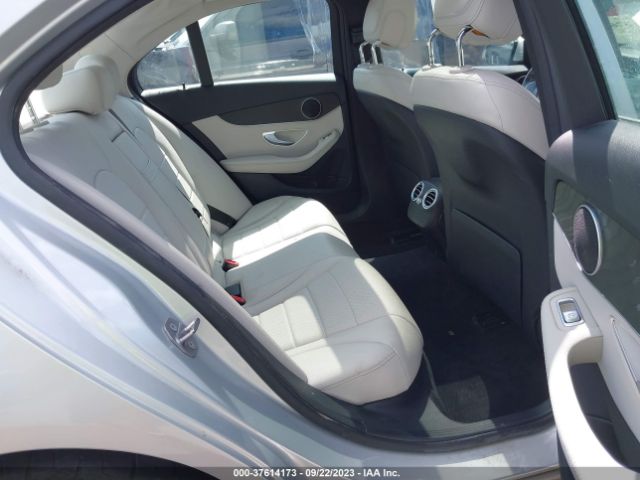 55SWF4JB9HU196337 Mercedes-Benz C 300 Sport/luxury/