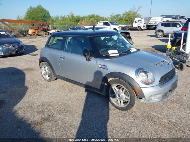 2008 MINI COOPER HARDTOP WMWMF73578TT93356