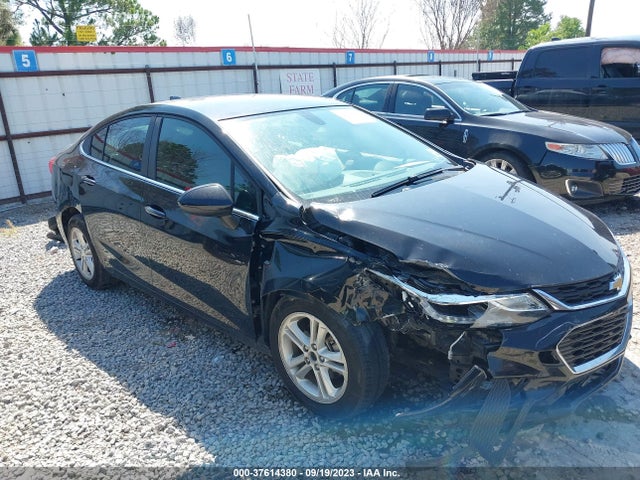 Chevrolet CRUZE LT 2018 1G1BE5SM7J7156920 Image 6