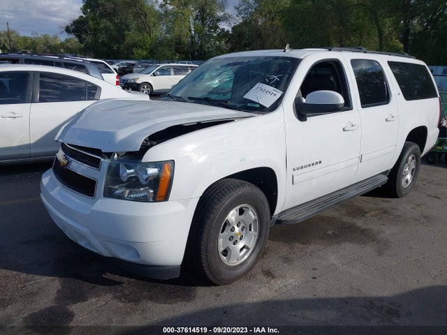 Chevrolet Suburban Lt 2014 1GNSKJE79ER224330 Image 2