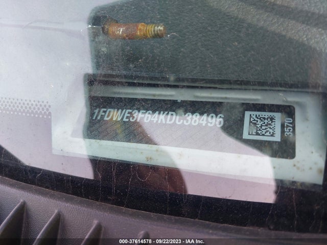 2019 Ford E-350, VIN: 1FDWE3F64KDC38496
