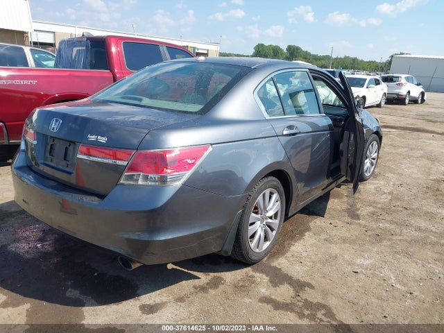 2011 HONDA ACCORD SDN EX-L VIN: 1HGCP2F89BA043476