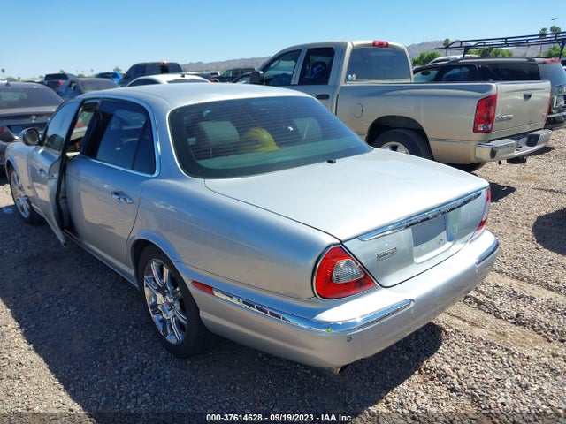 2006 JAGUAR XJ SAJWA79B46SH07379 Photo 2
