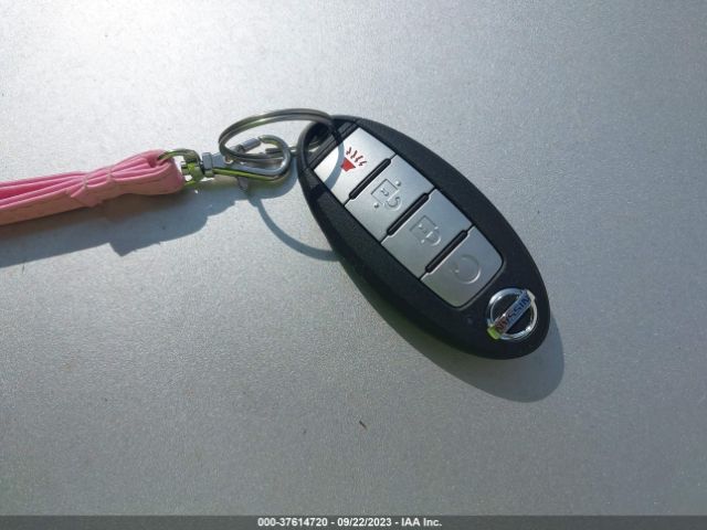 JN1BJ1CW3NW492025 Nissan Rogue Sport Sl
