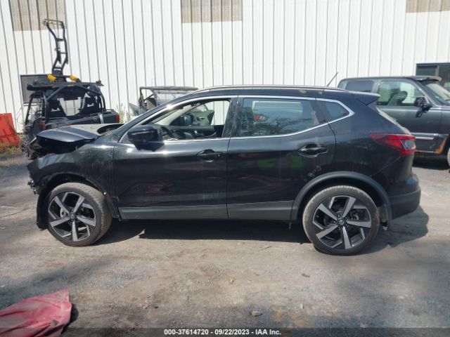 JN1BJ1CW3NW492025 Nissan Rogue Sport Sl
