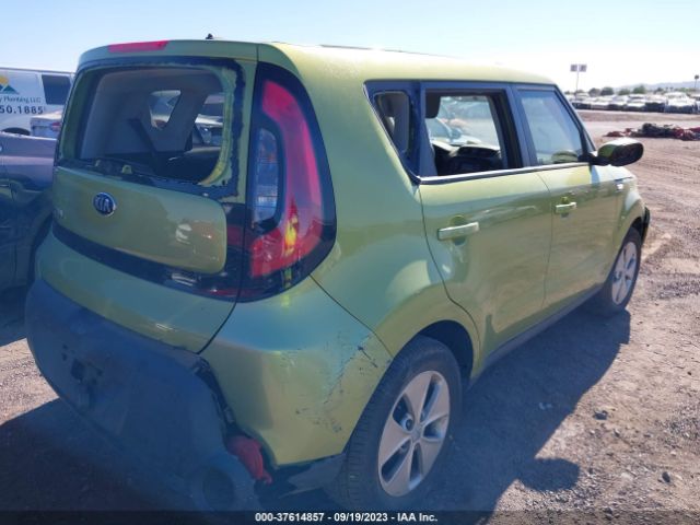 KNDJN2A2XE7041834 KIA Soul Base