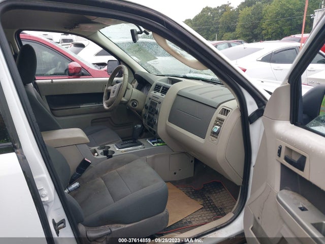 2009 FORD ESCAPE XLT VIN: 1FMCU03G19KB53512