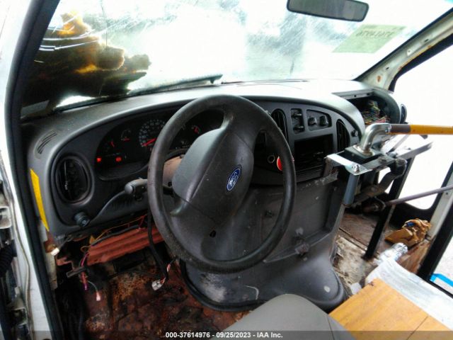 2003 FORD ECONOLINE COMMERCIAL 1FDWE35F43HA37614 Photo 4
