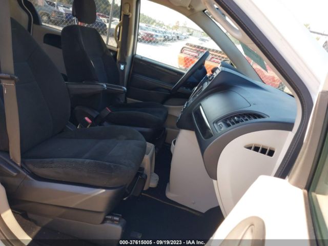 2C4RDGBG6GR122084 Dodge Grand Caravan Se