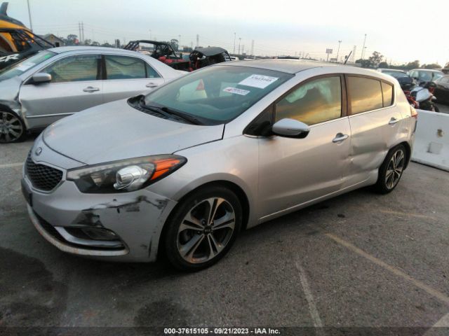 KNAFX5A80G5617738 KIA Forte 5-door Ex