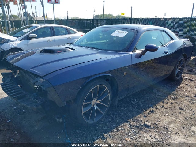 Dodge Challenger 392 Hemi Scat Pack Shaker 2016 2C3CDZFJ2GH148277 Image 2
