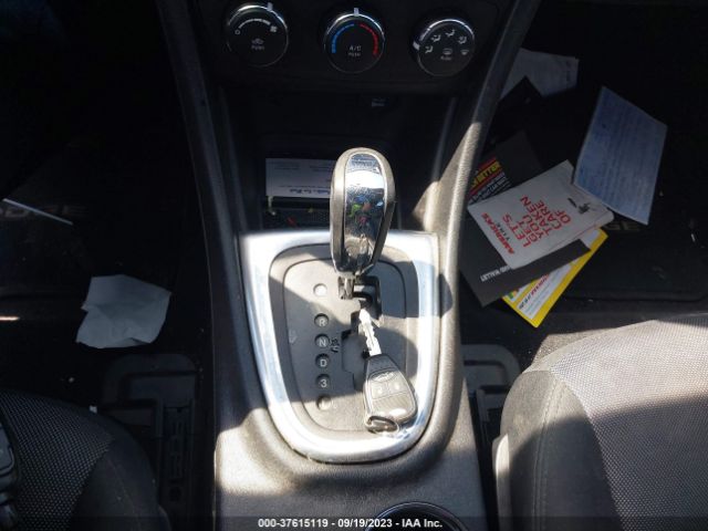 1C3CDZAB9EN182950 Dodge AVENGER SE
