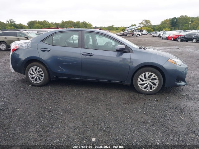 2017 TOYOTA COROLLA LE VIN: 2T1BURHE2HC940027