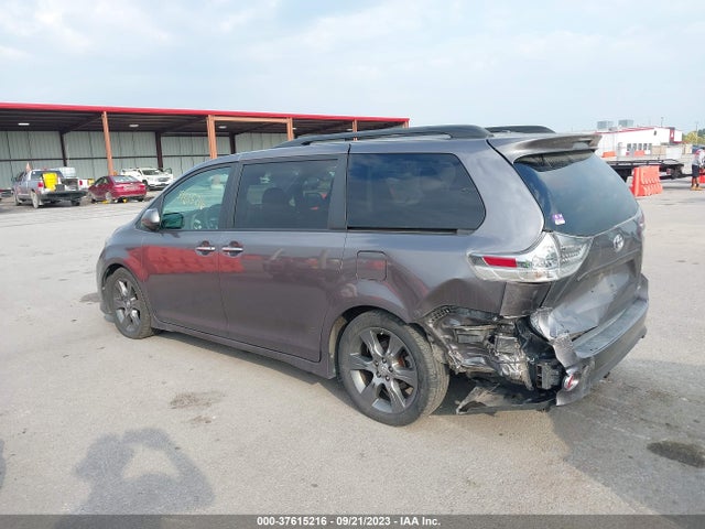 Toyota SIENNA SE 2015 5TDXK3DC9FS644360 Image 3