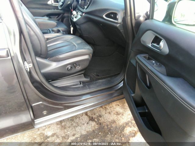 2C4RC1L74NR173739 Chrysler Pacifica Hybrid Touring L