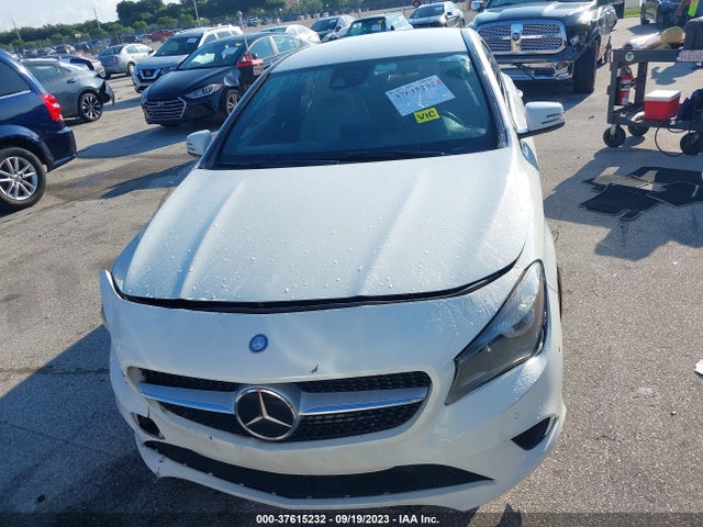 2015 MERCEDES-BENZ CLA 250 VIN: WDDSJ4GB1FN197296