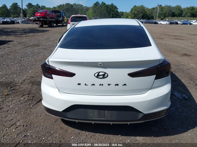 2020 HYUNDAI ELANTRA SE VIN: 5NPD74LF3LH619073