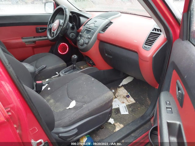37615378 :رقم المزاد ، KNDJT2A20A7027814 vin ، 2010 Kia Soul Sport مزاد بيع