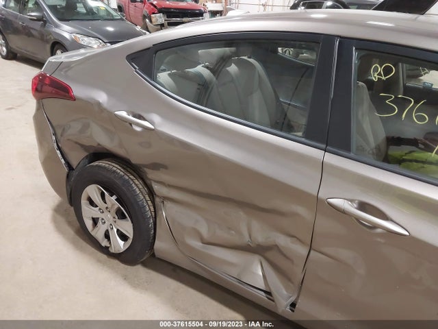 Hyundai ELANTRA SE 2016 5NPDH4AE7GH721344 Image 6