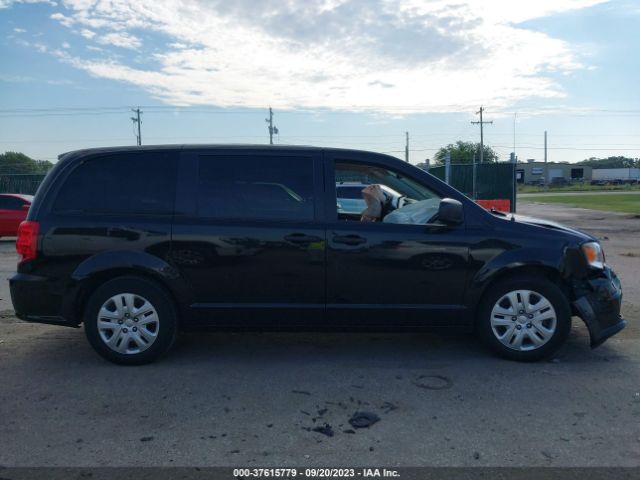 2C4RDGBG2KR796810 Dodge Grand Caravan Se