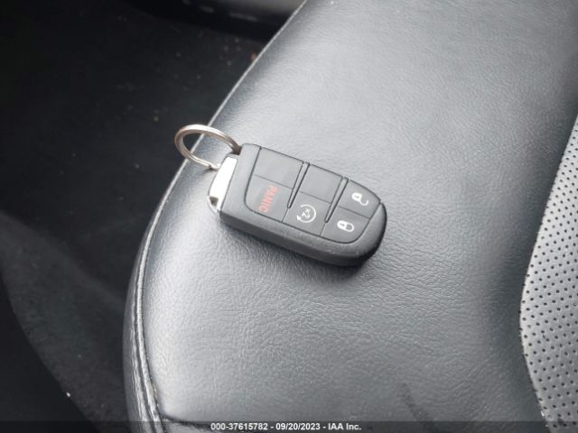 3C4NJDCB4KT601179 Jeep Compass Limited