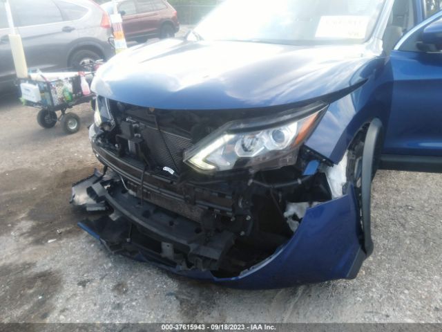 JN1BJ1CPXJW100600 Nissan Rogue Sport Sl