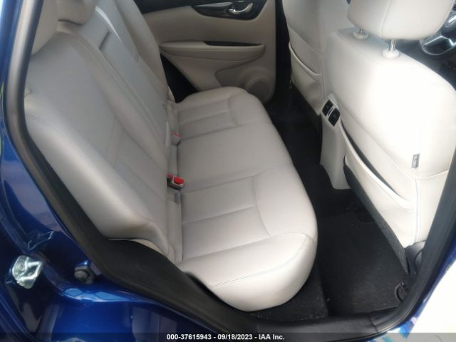 JN1BJ1CPXJW100600 Nissan Rogue Sport Sl