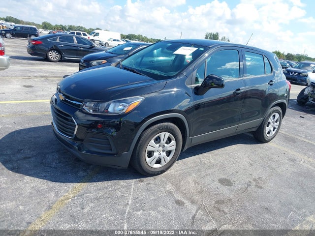 Chevrolet TRAX LS 2017 3GNCJKSB8HL224322 Image 2
