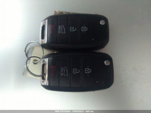 KNDJP3A57F7157407 KIA SOUL +