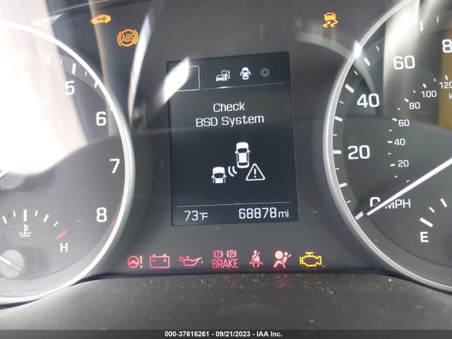 2018 HYUNDAI ELANTRA SEL VIN: 5NPD84LF1JH402342