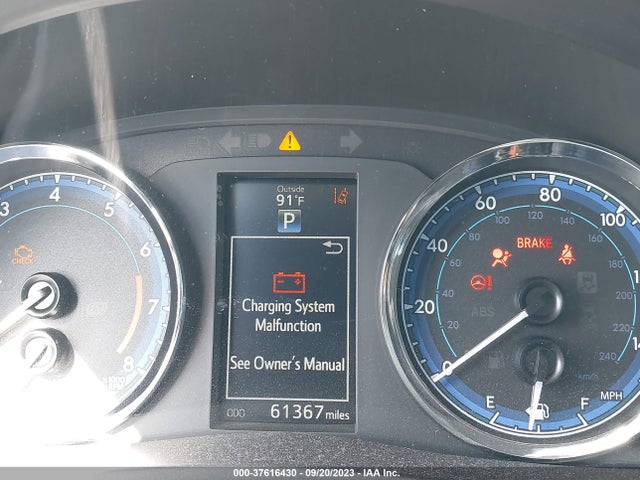 Toyota COROLLA SE 2019 5YFBURHEXKP924102 Image 16