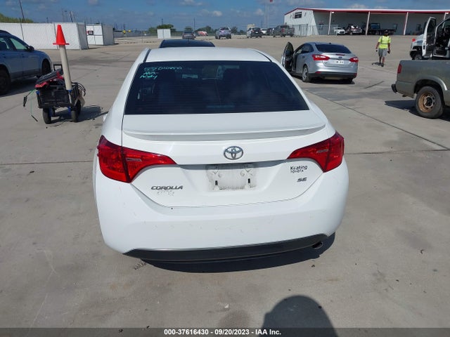 Toyota COROLLA SE 2019 5YFBURHEXKP924102 Image 17