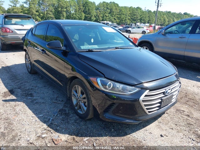 2018 5NPD84LF0JH359595 main image
