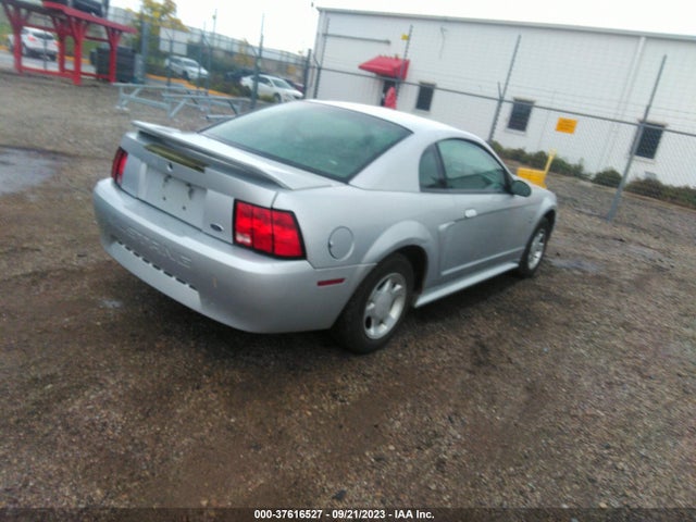2000 FORD MUSTANG VIN: 1FAFP4041YF226062