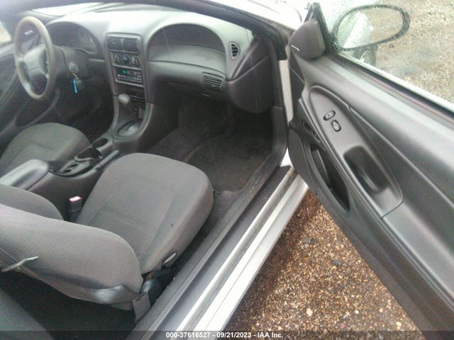 2000 FORD MUSTANG VIN: 1FAFP4041YF226062