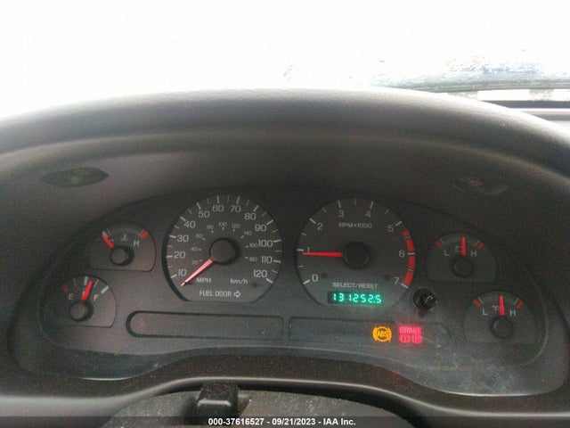 2000 FORD MUSTANG VIN: 1FAFP4041YF226062
