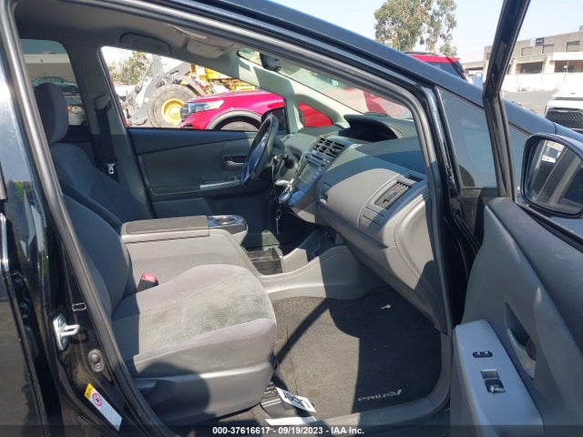 Toyota Prius V Two/three/five 2014 JTDZN3EU8EJ012145 Image 5
