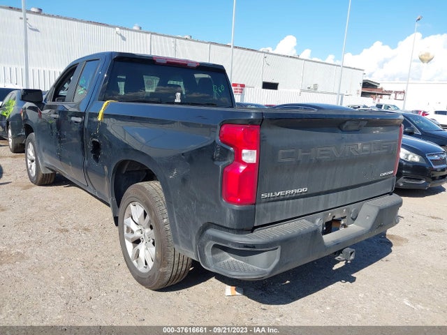 Chevrolet Silverado 1500 Custom 2020 1GCRWBEH8LZ295171 Image 3
