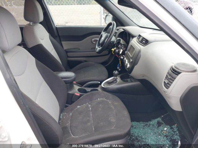 KNDJN2A24H7458077 KIA Soul Base