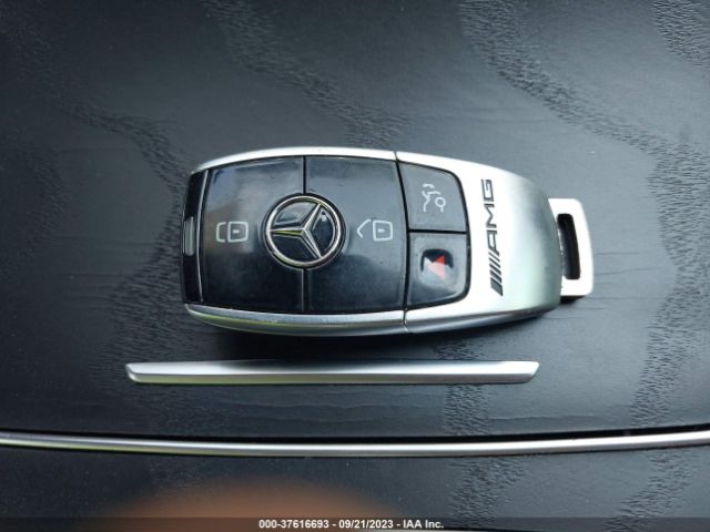 2019 MERCEDES-BENZ AMG C 63 WDDWJ8HB8KF829822 Photo 10