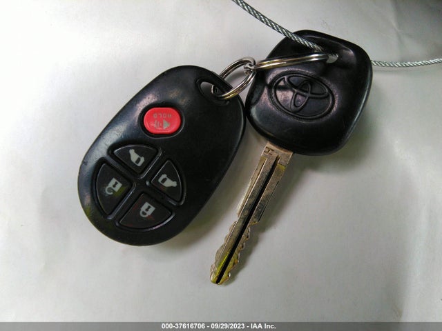 Toyota SIENNA LE 2015 5TDKK3DC0FS624850 Image 11