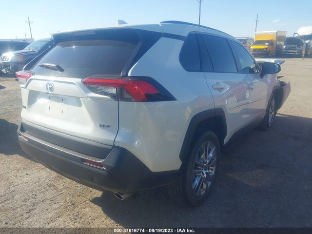 2021 TOYOTA RAV4 XLE PREMIUM VIN: 2T3C1RFV0MW139757